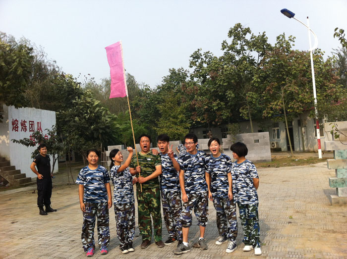 ��꠶������Լ��������꠸����������_ʼ�˺���̖PKِ ����꠵Ě�ݏ�